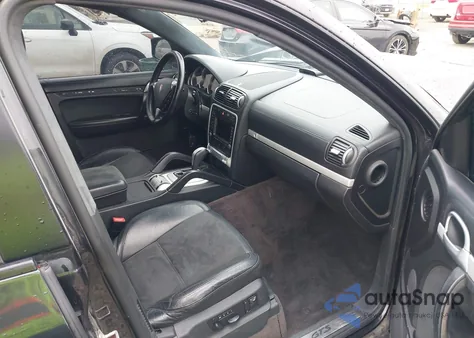 2008 Porsche Cayenne Gts z USA, uszkodzony, nr VIN WP1AD29P98LA71520